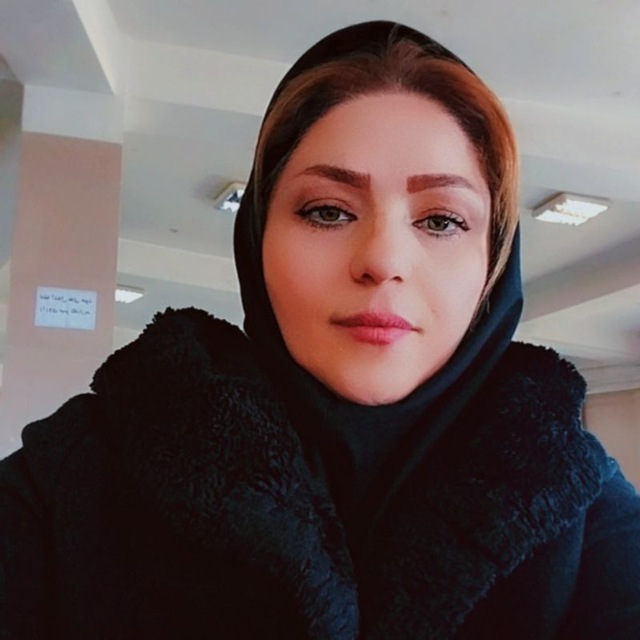 استاد حس خوب یوگا پورربیعا